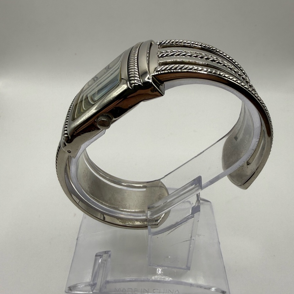 Premier Designs Cairo Watch Women Silver Tone Cuff 31MM 6.25" Band (New Battery) - Picture 5 of 8